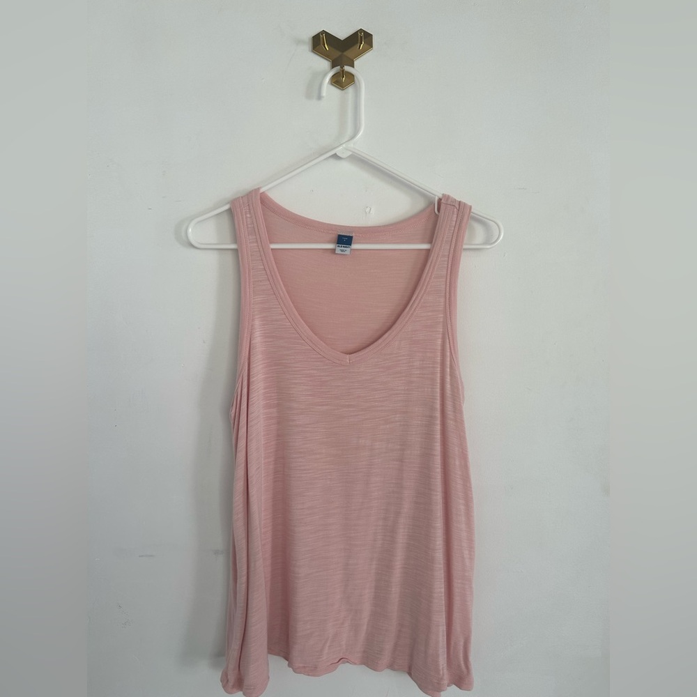 Old Navy luxe pink tank Size Small